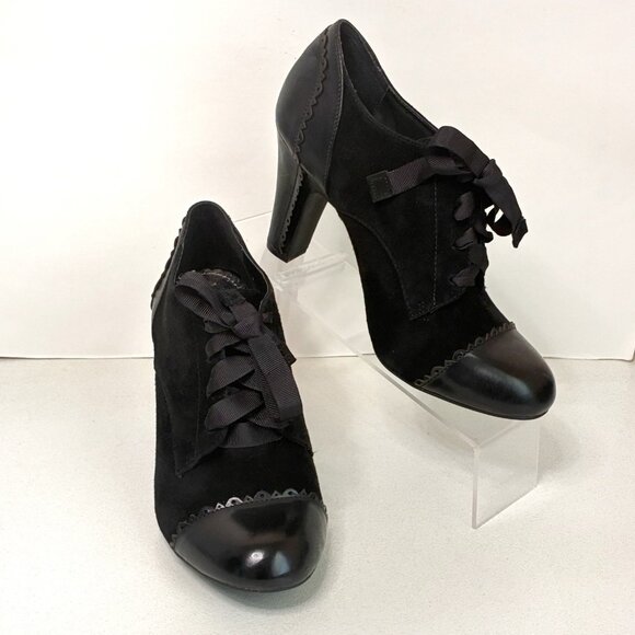 Gianni Bini Oxford Heels Womens 8.5 Black Leather Suede Ribbon Tie Whimsey Goth - Picture 1 of 10